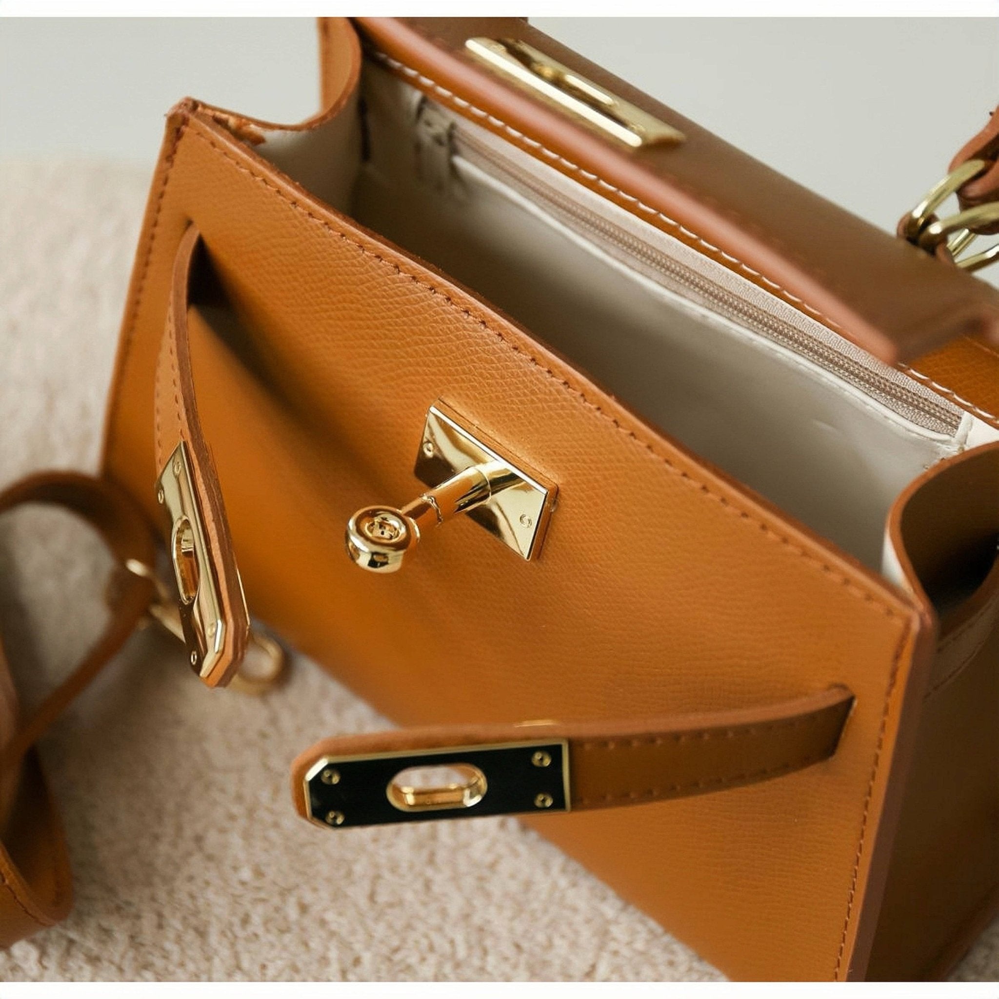 The Firenze Mini Leather Bag 21x8x13 cm - JMNARTE